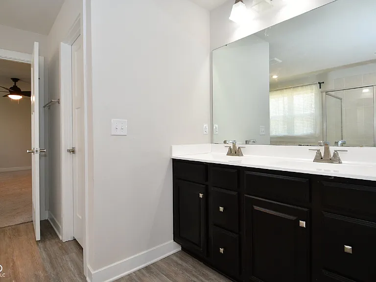 379 Gathering Ln — Photo 37