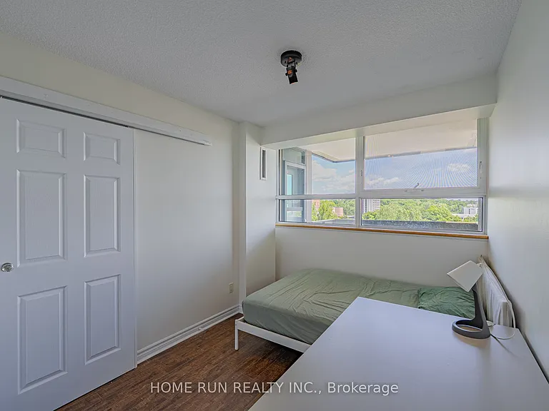 555 Brittany Dr #1111 — Photo 33