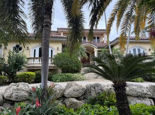 5 Sail Point Ln, Key Largo, FL 33037