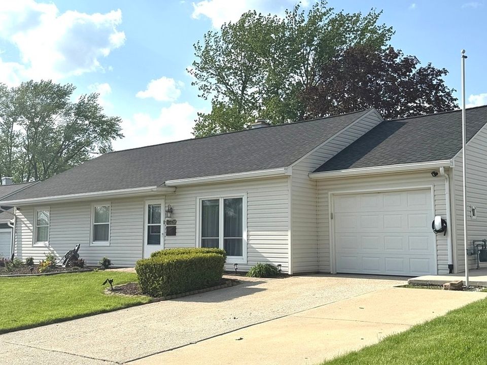 1st image of 10248 Hibiscus Dr