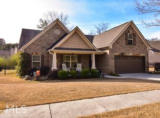 5650 Crest Hill Dr, Buford, GA 30518