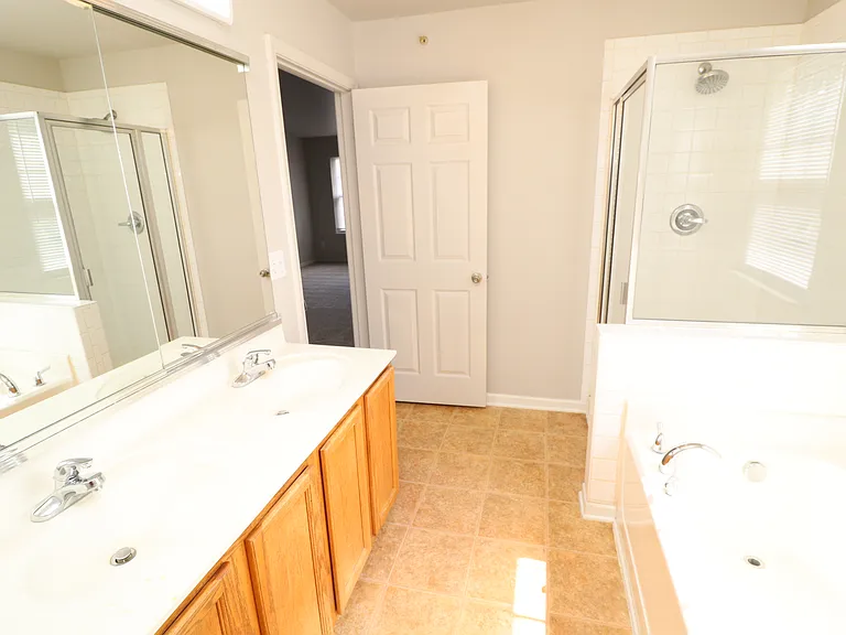 5110 Neuse Commons Ln #111 — Photo 25