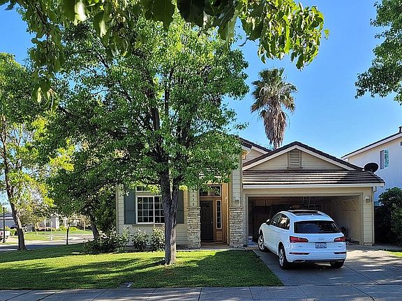 3rd image of 2650 Kalamer Way