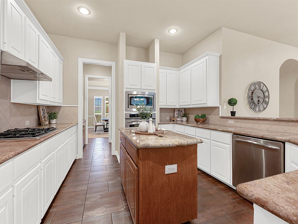 1st image of 5824 Woodwind Dr