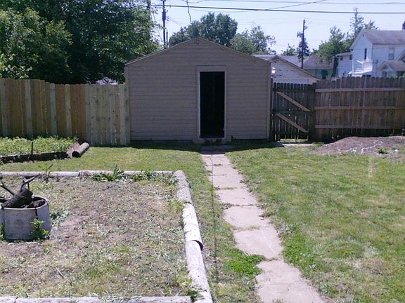 5th image of 2106 Tytus Ave