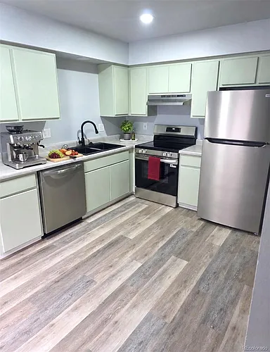 531 S Angus Ave Photo 1