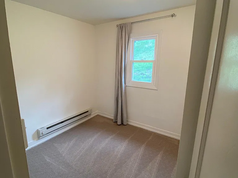 410 S McGillen Ave — Photo 20