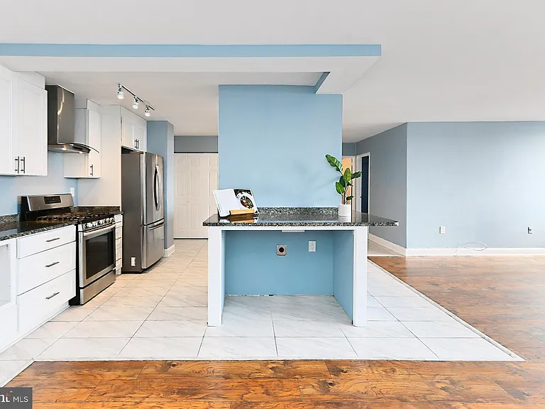 801 N Pitt St #1203 — Photo 21