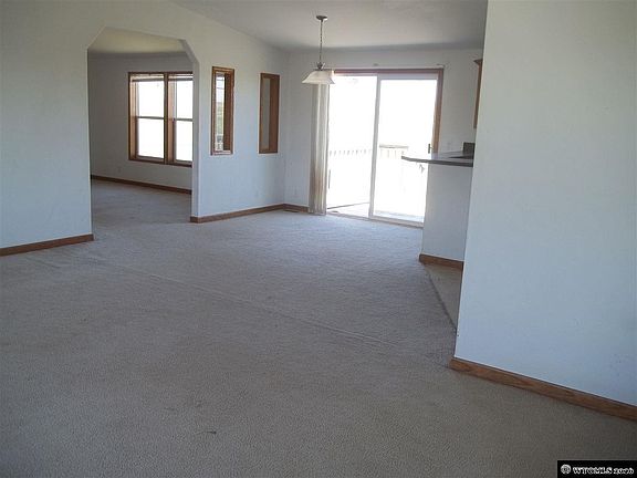 2nd image of 11120 N Park Ave