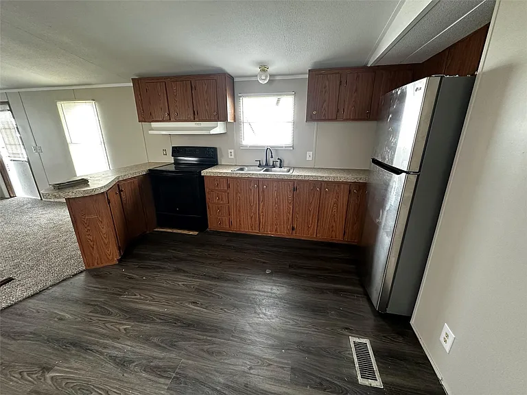 2021 N Battlebell Rd #21 — Photo 6