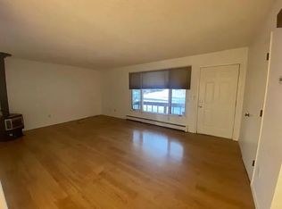 7230 Cantonment Ct, Anchorage, AK 99507