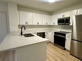 2061 Renaissance Blvd APT 208, Hollywood, FL 33025