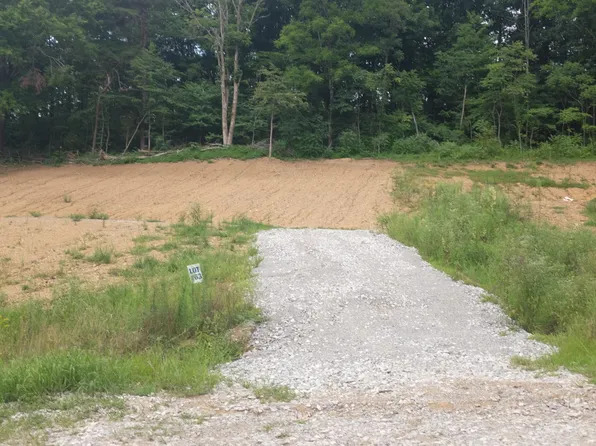 63 Bluestone Lot Dr, East Bernstadt, KY 40729