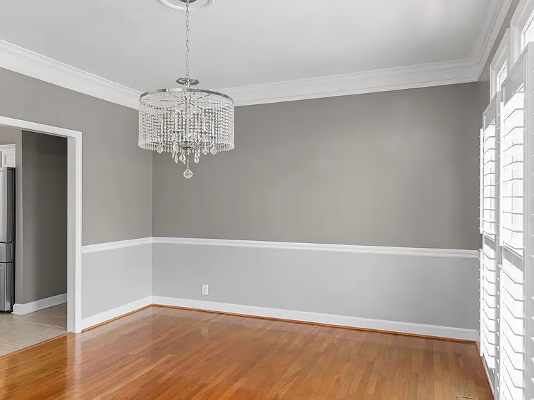 1520 Woodfield Ct — Photo 12