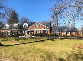 21 Clermont Ln, Saint Louis, MO