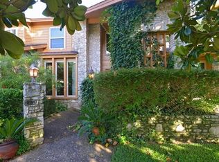 10237 Pinehurst Dr, Austin, TX 78747