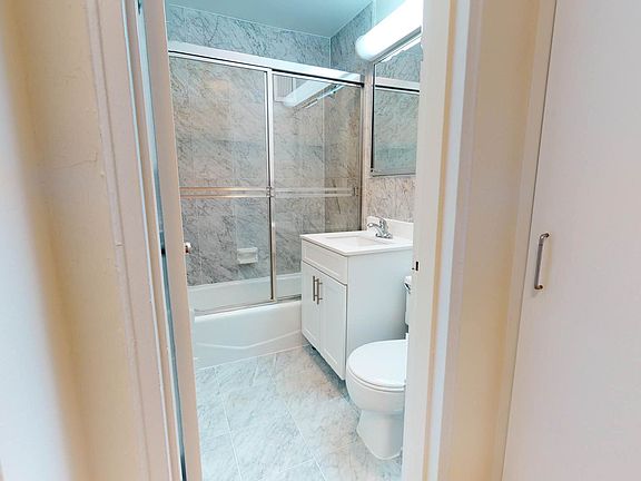5th image of 305 W 13th St APT 1G