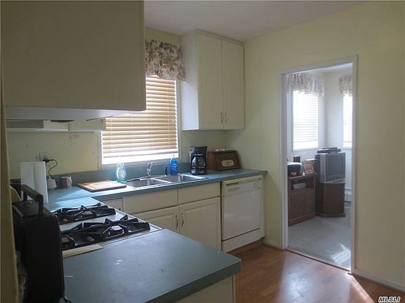 5th image of 290 Atlantic Ave APT 333