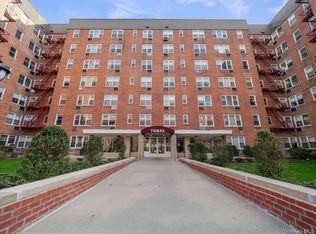 3 Sadore Ln #4P, Yonkers, NY