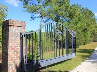 1541 Charity Church Rd, Huger, SC 29450