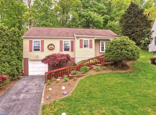 1423 Witherspoon Dr, Downingtown, PA 19335