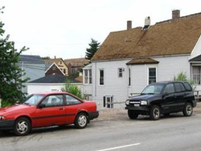 9642 S Ewing Ave, Chicago, IL, 60617