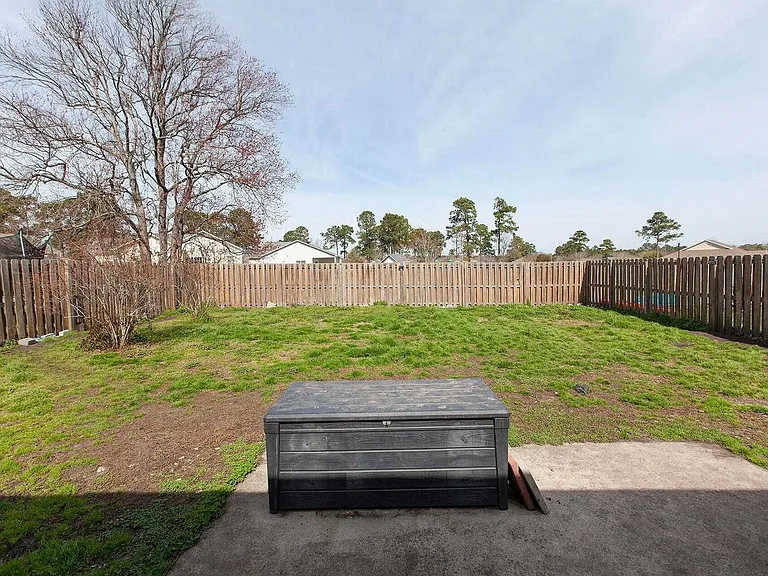1014 Ashland Way — Photo 15