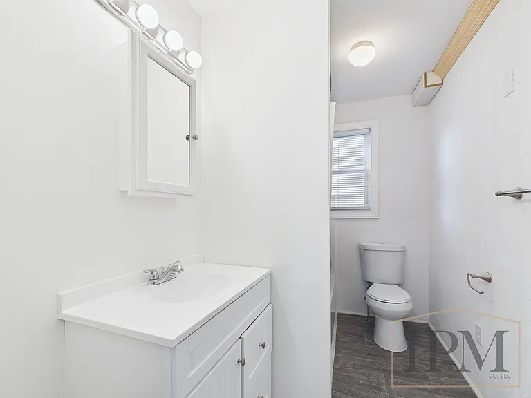 26 S Pine St — Photo 12