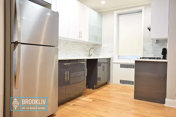 Rented by null | media 15