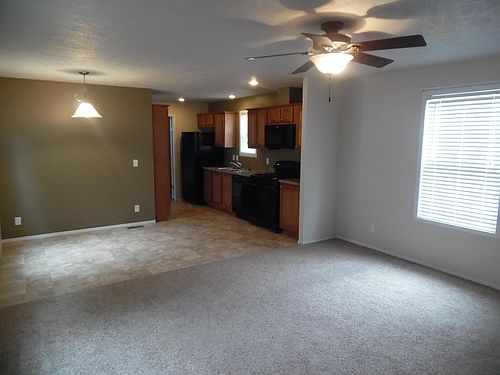 2nd image of 312 Peter J St