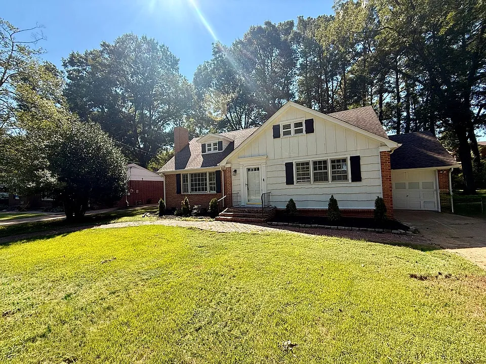 578 Westmoreland Pl