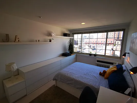 Rented by Corcoran | media 15