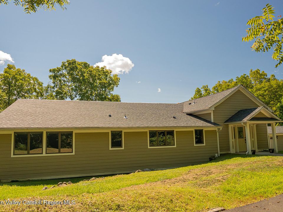 1st image of 13 Waters Drive