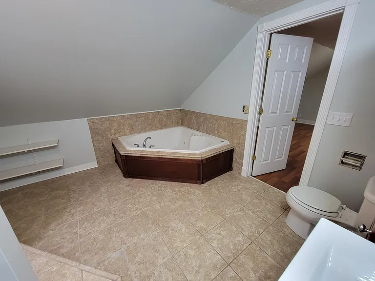 4723 Meredeth St — Photo 30
