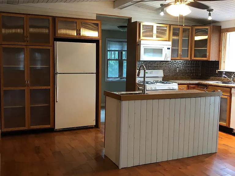 3842 Tuxhorn Rd — Photo 3