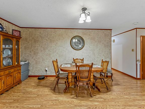 5th image of 1901 Palermo Dr