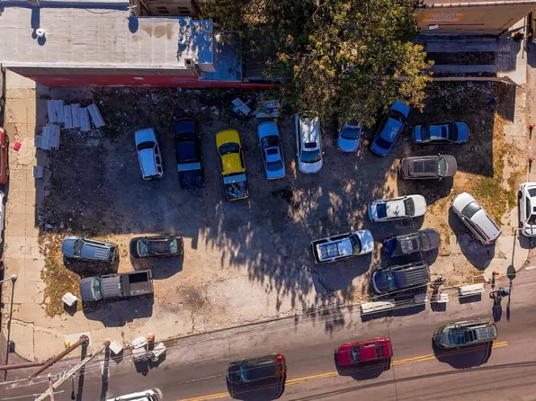 212 W Glenwood Ave, Philadelphia, PA 19140