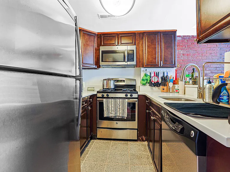 722 Kater St #2 — Photo 1