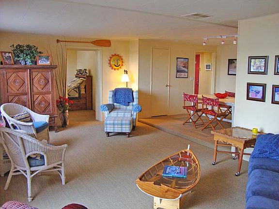 5th image of 5411 W Tapps Dr E