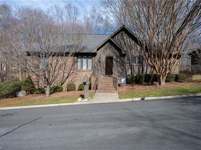 219 Ridgehaven Dr, Winston Salem, NC, 27104
