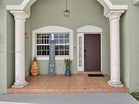 3rd image of 14490 SW 180th St