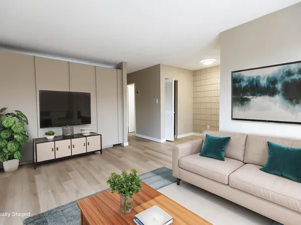 111 24th Ave SW, Calgary, AB T2S 0J8