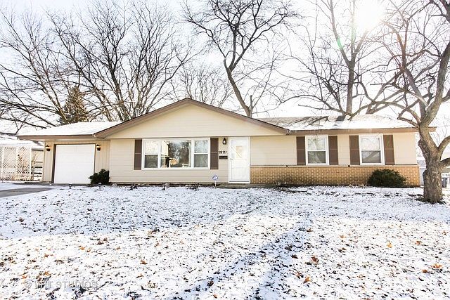 1st image of 1911 Weston Ln
