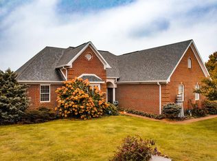 79 Woodland Acres Rd, Brooksville, KY 41004