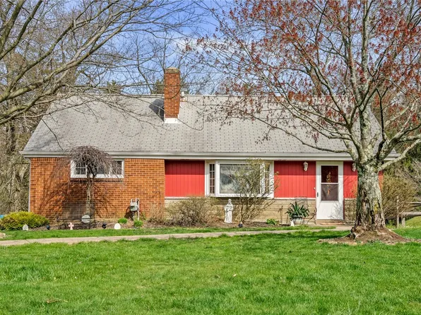 220 S Chapel Dr, Wexford, PA 15090