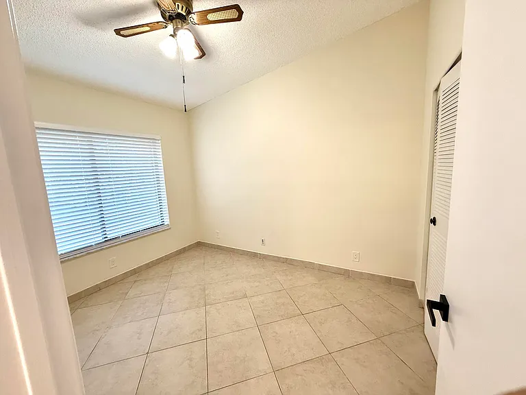 6649 Somerset Dr #205 — Photo 19