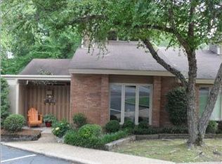 200 Woodgreen Dr APT 12, Madison, MS 39110
