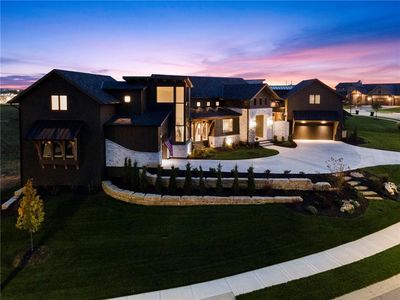 8546 N McKinley Ave, Kansas City, MO, 64157