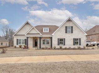 357 Sydney Dr S, Prattville, AL 36066