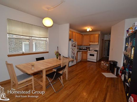 3rd image of 1319 N Campbell Ave #1DUPLEX